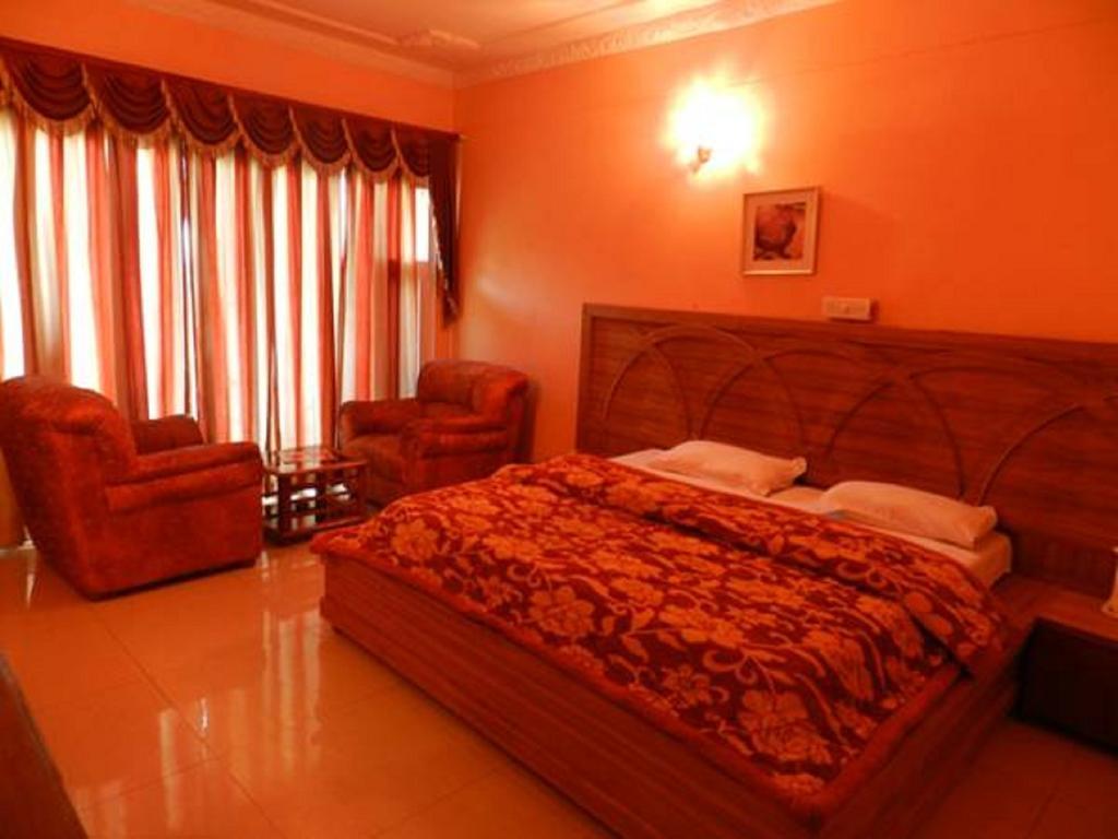 Hotel Shivalik Kasauli Pokój zdjęcie