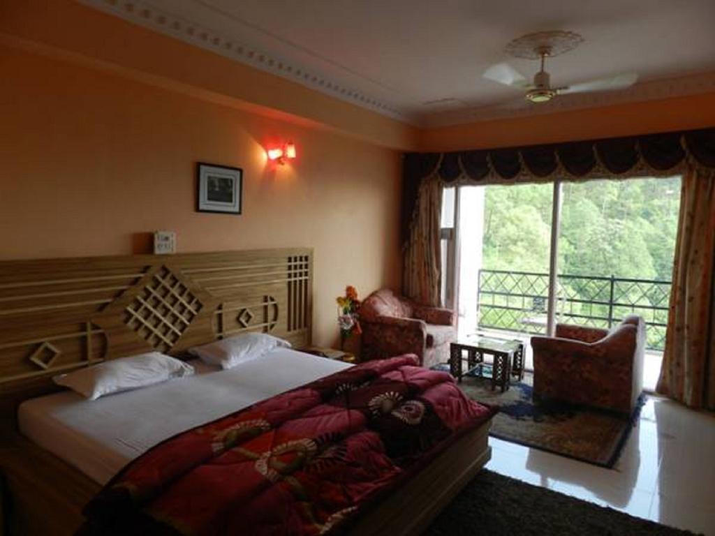 Hotel Shivalik Kasauli Pokój zdjęcie